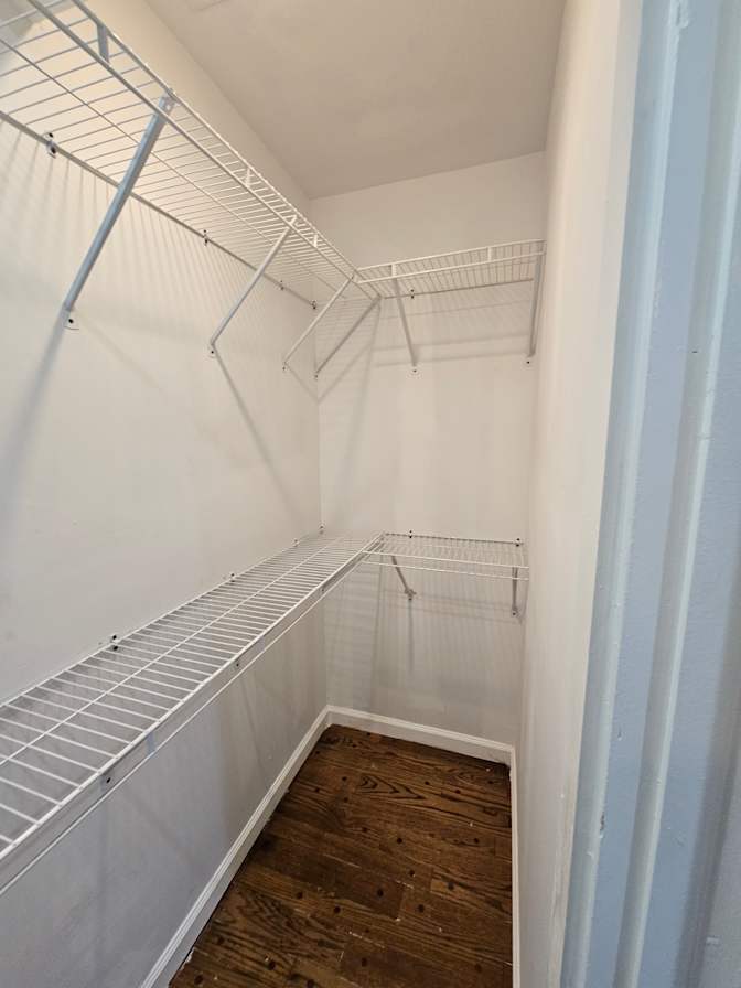 CL&C Property Management and Consulting's room