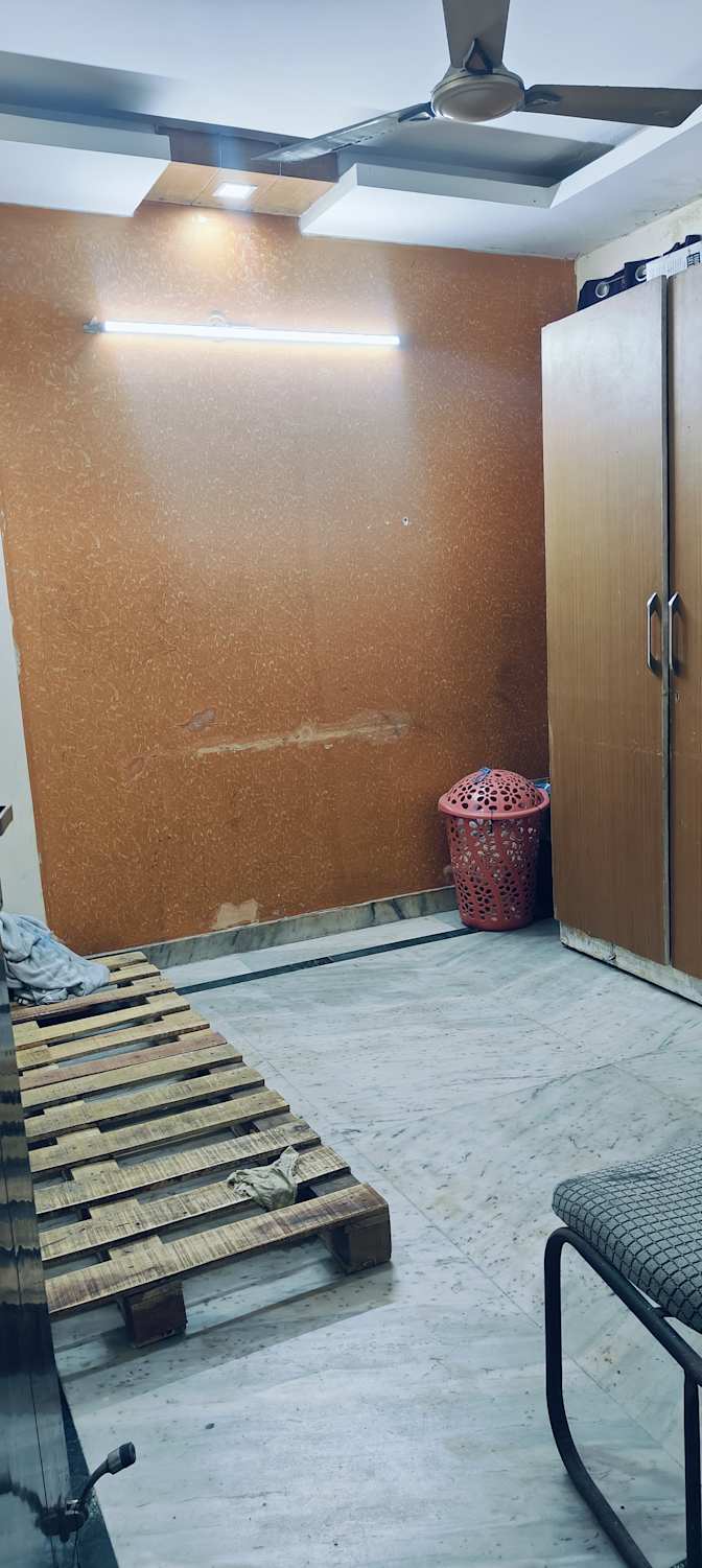 Prakhar's room