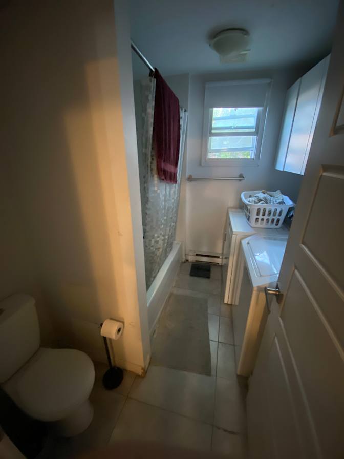 Iszac roy's room