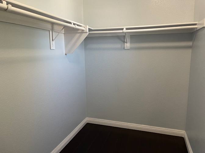 Sandy's room