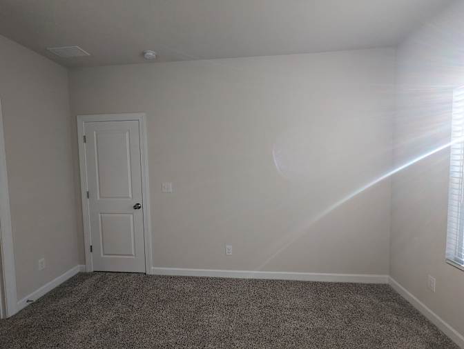 Alcove Rooms's room