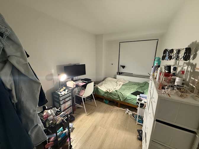 Iris's room