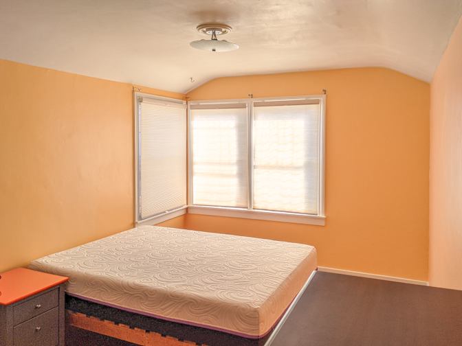 Dino's room
