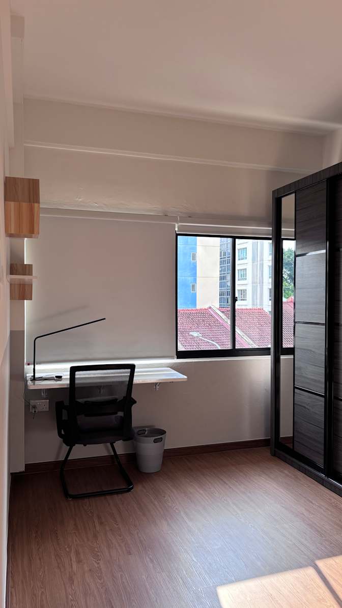 Aaron Woo Soon Yee's room