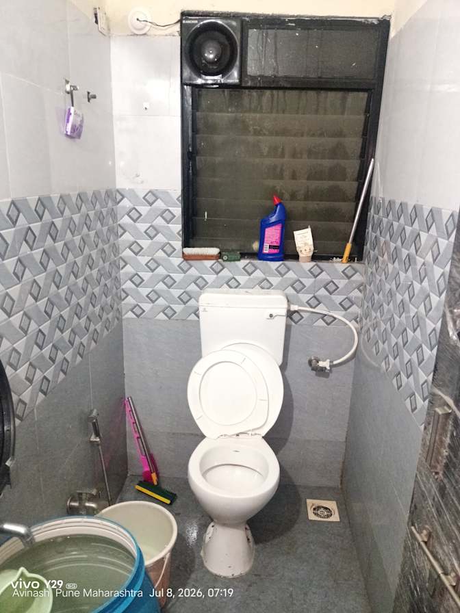 Avinash Deogune's room