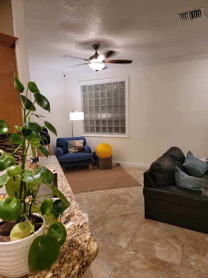 Nikhil Jyothi Shetty's room