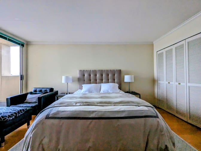 Bill's room