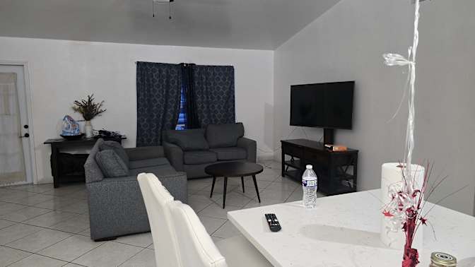 Maynor's room