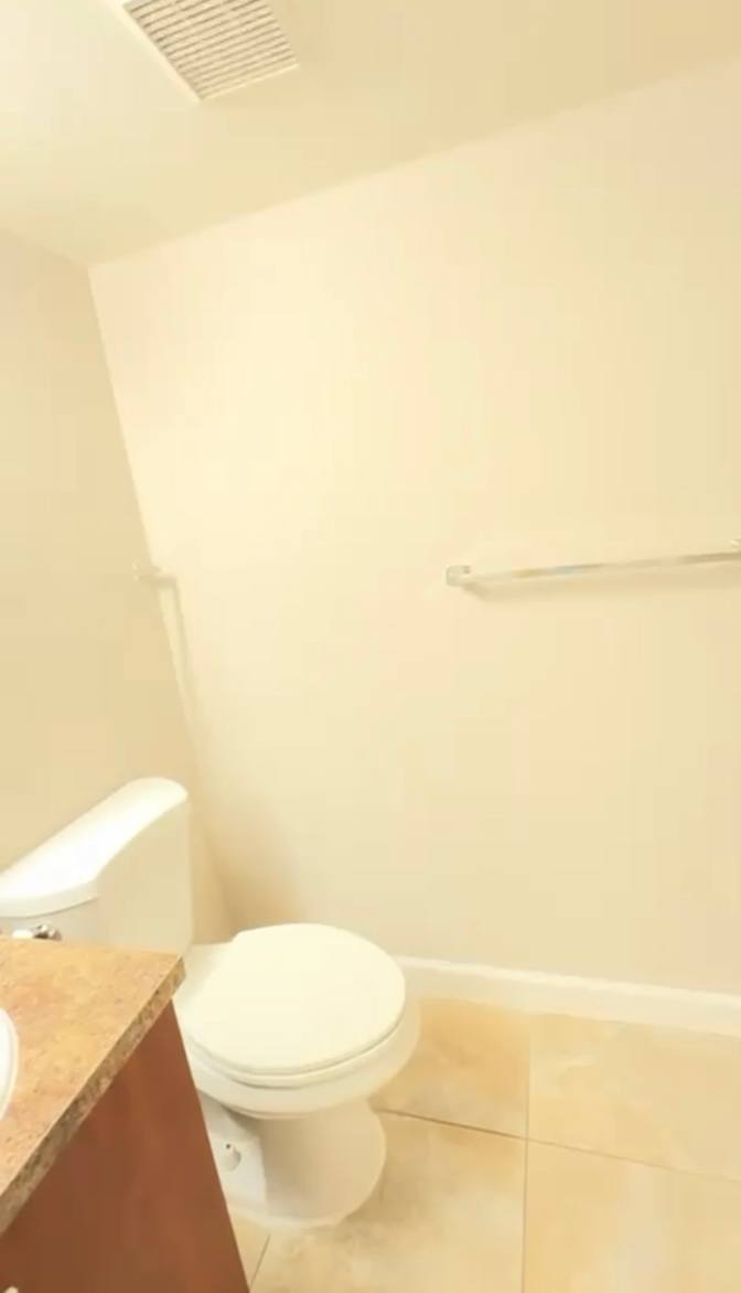 Laura Arevalo's room