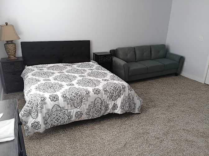 Dmarq's room