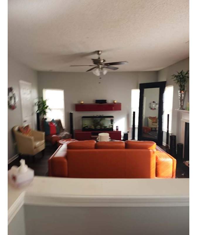 Reshela's room