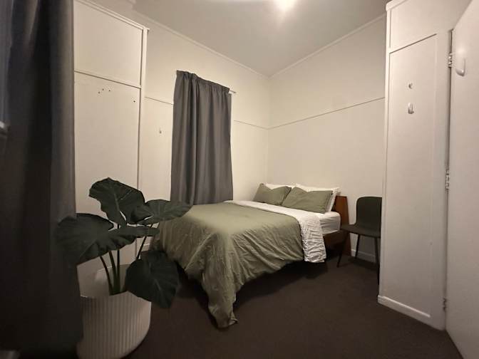 Weylin's room