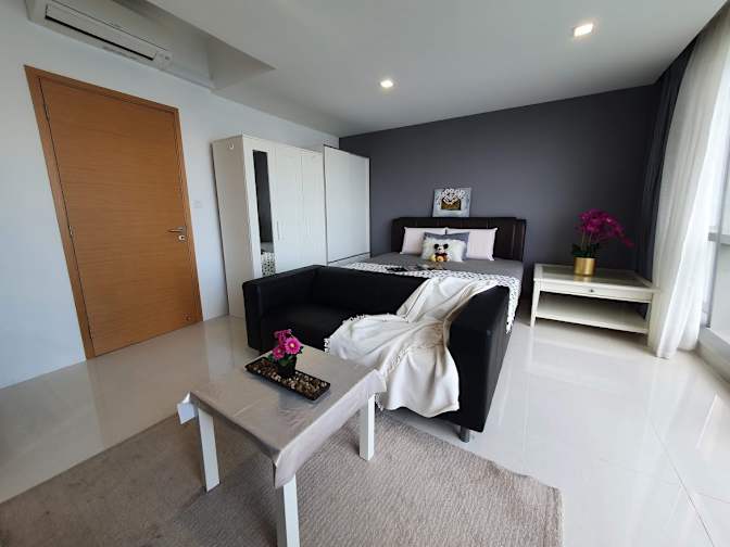 VVA EI's room