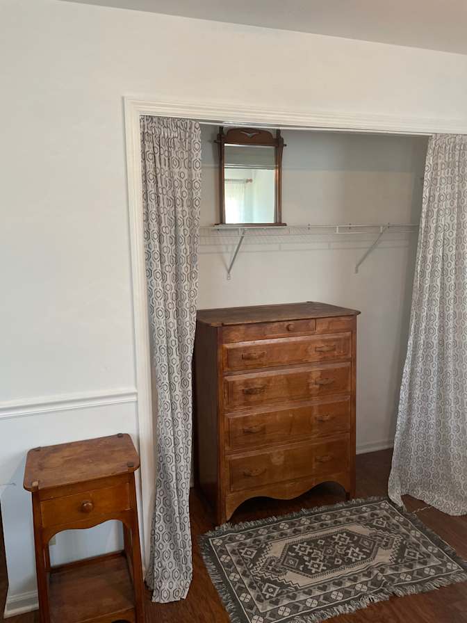 terrence brooks's room