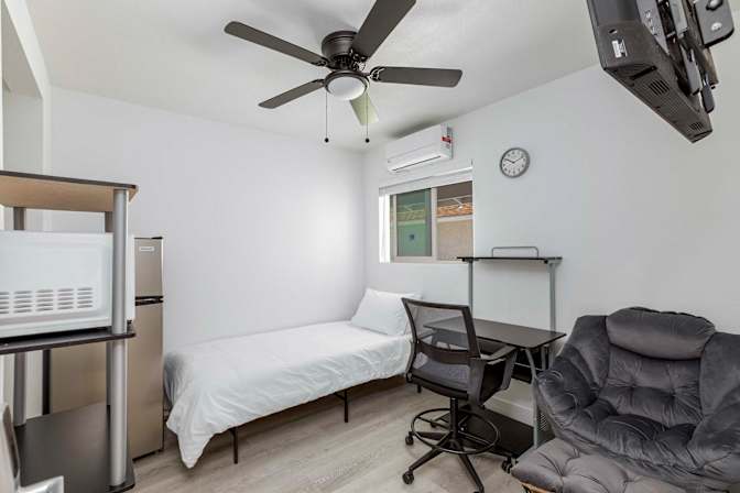 PadSplit's room