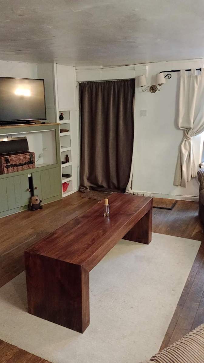 Dan's room