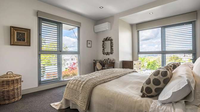 Ainsley Darvell's room