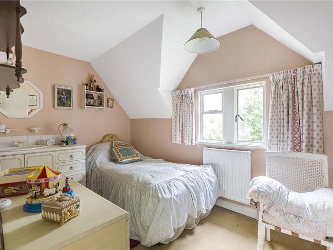 S's room