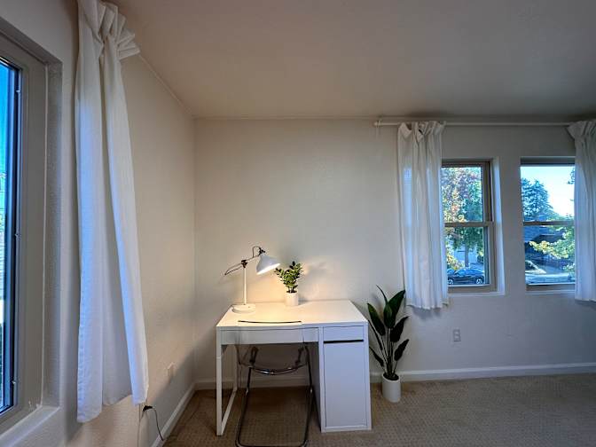 Derby Apartments's room