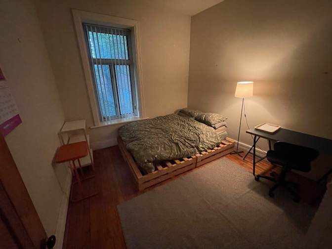 June's room