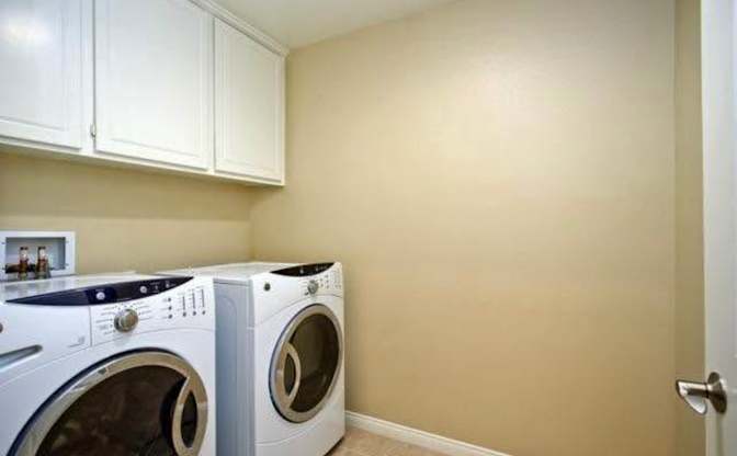 Darsh's room
