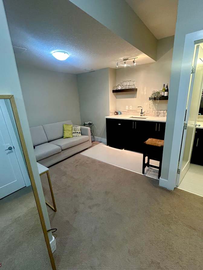Kate's room