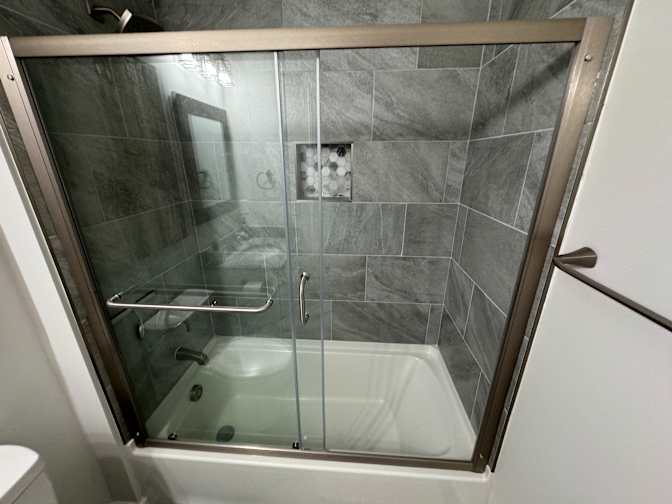 Alcove Rooms's room