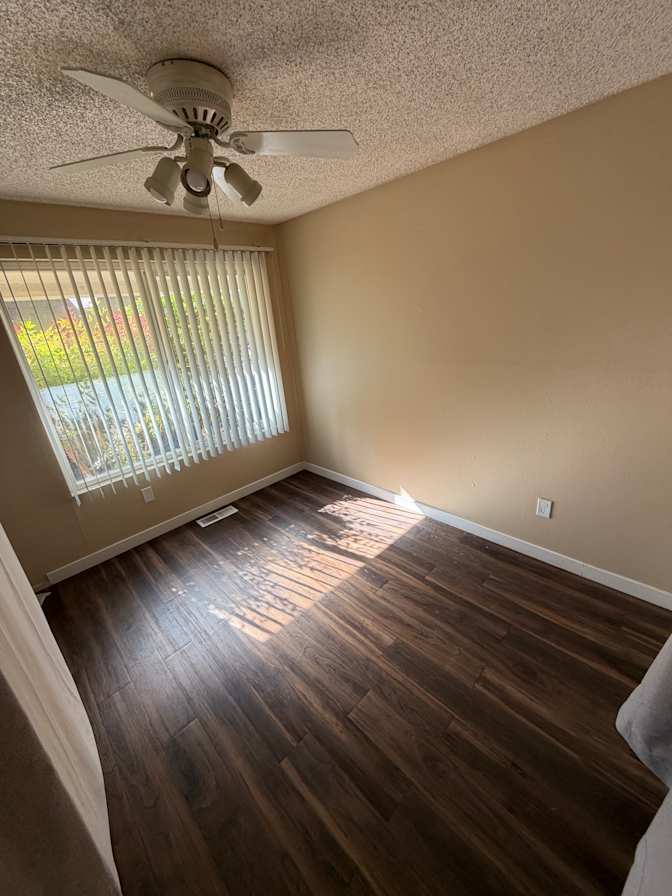 Pedro's room