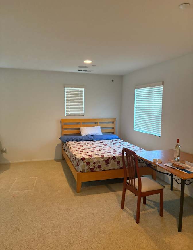 Trang Le's room