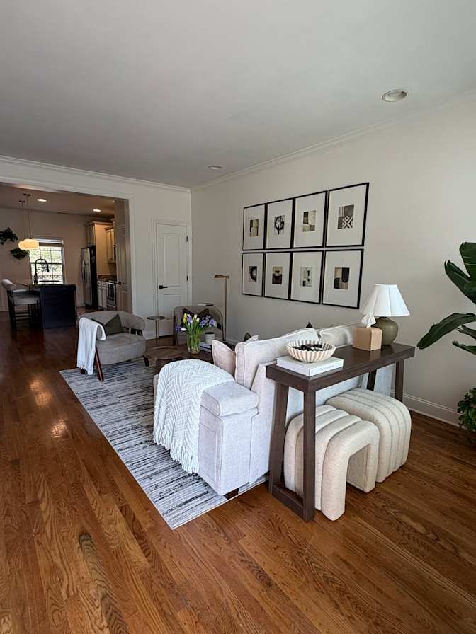 Albany's room