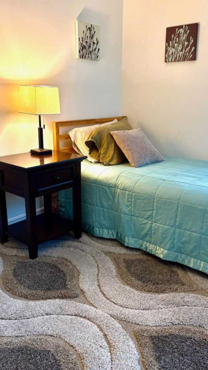 Linai T Hill's room