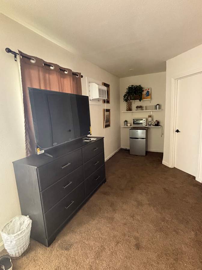 Lorna's room