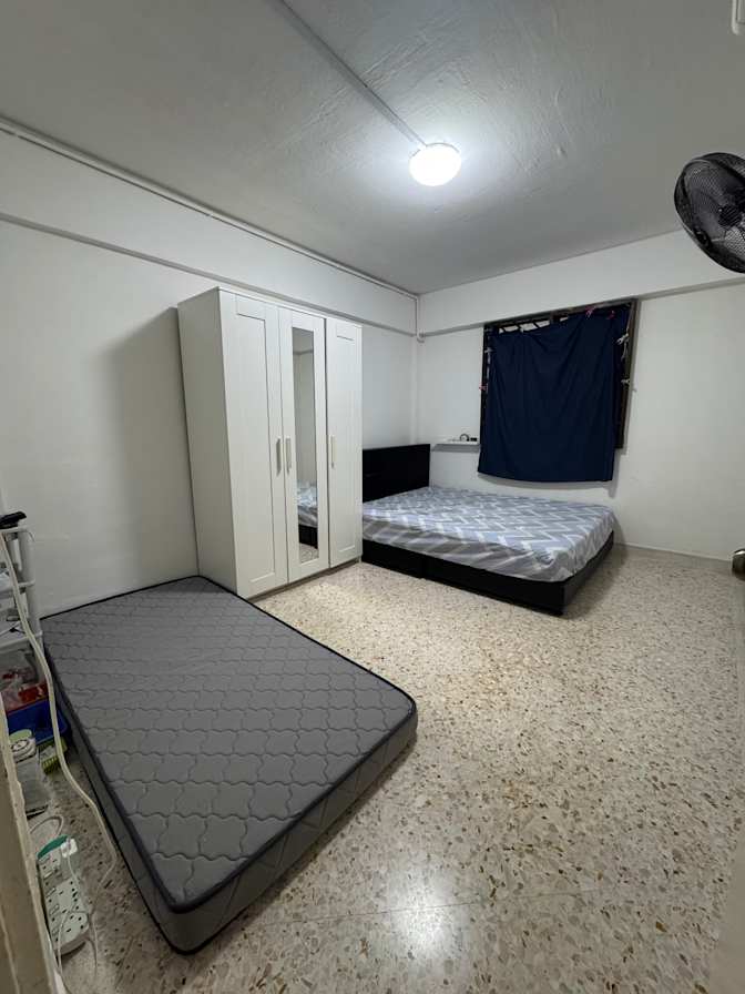 Chia's room