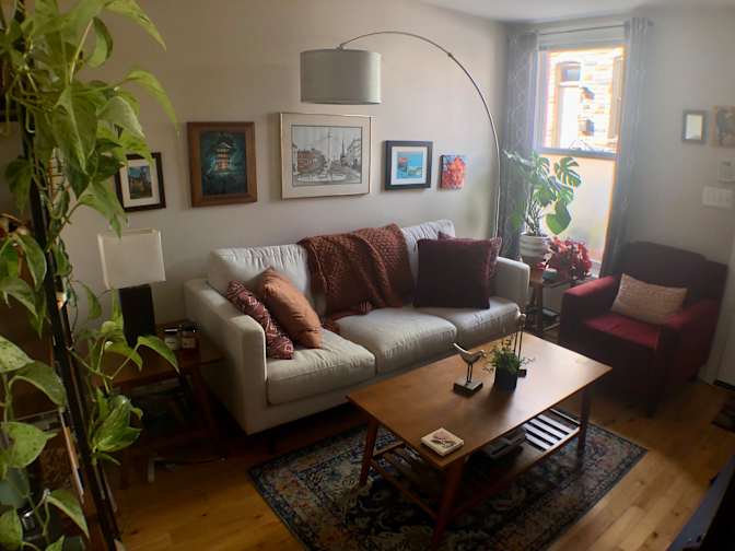 Eszter Mihaly's room