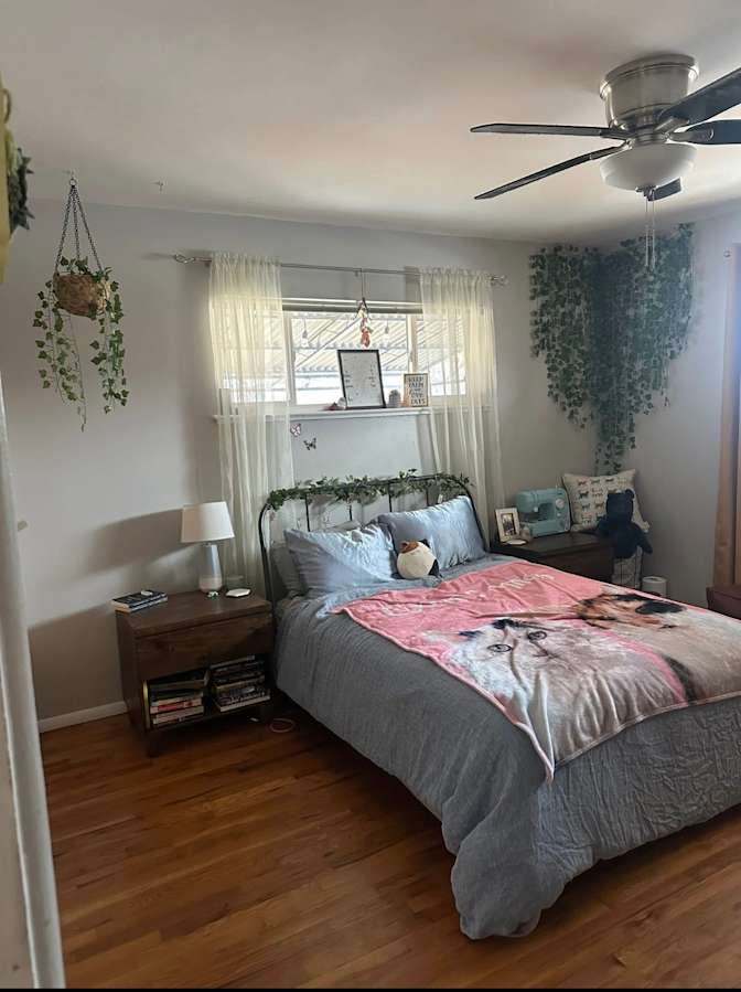 Taylor's room