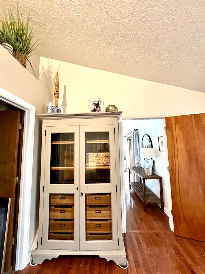 Steve's room
