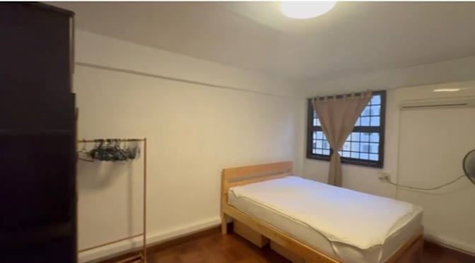 Max's room