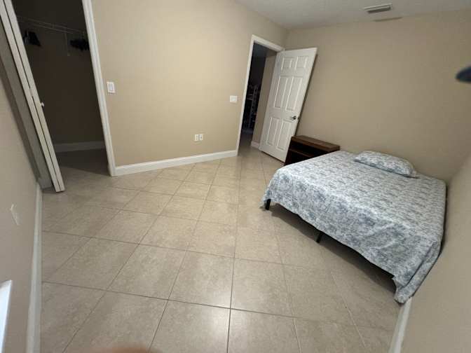 Omely's room