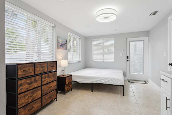 Didier's room