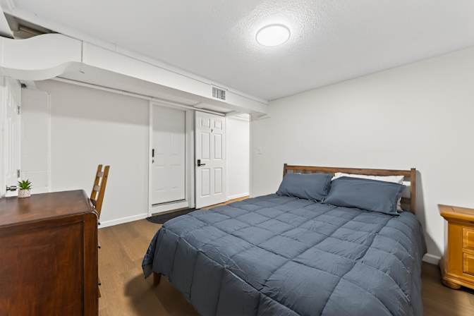 Laura's room