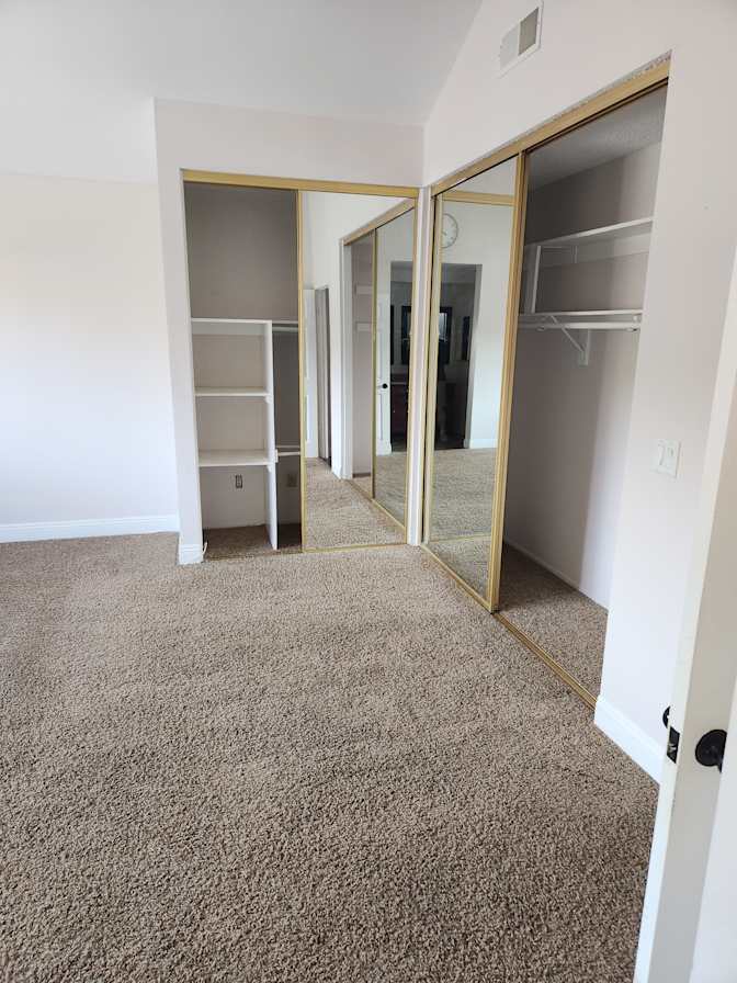 D's room
