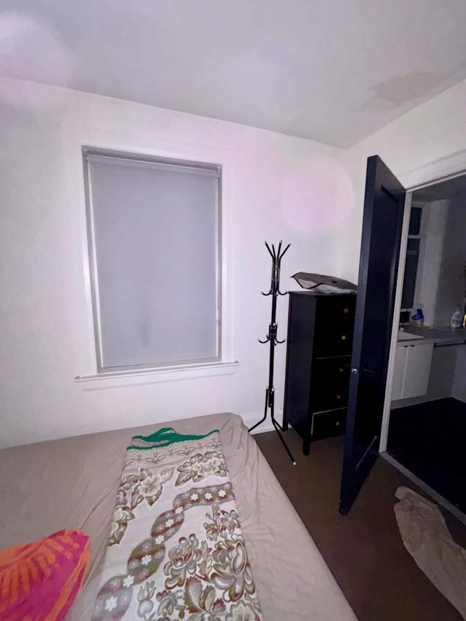 Elen's room