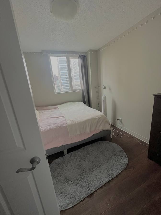 Jona Marie's room