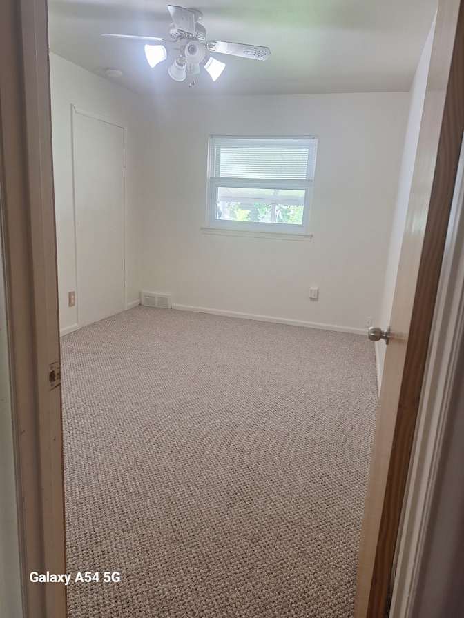 Linda's room