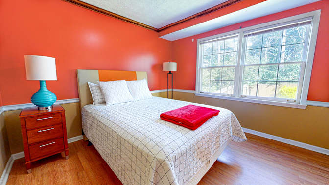 PadSplit's room