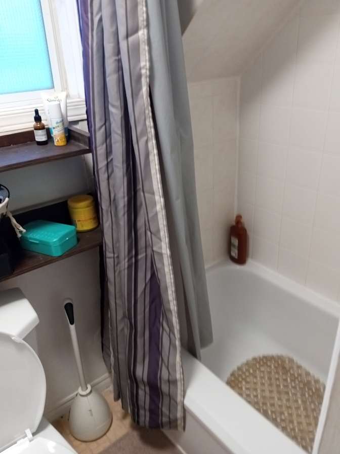 Cindy's room