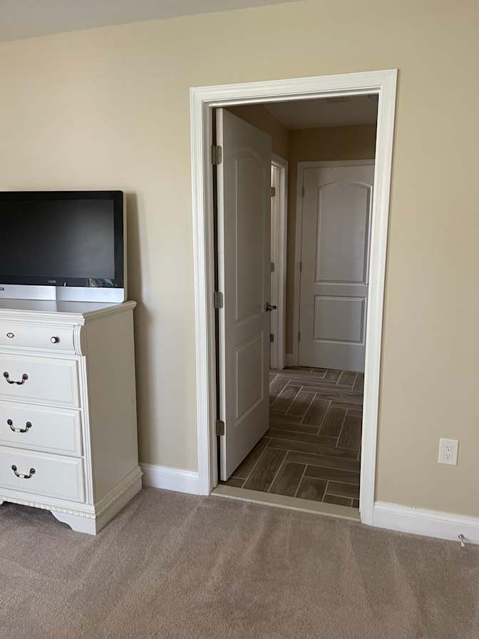 ROOMS IN NORTH BETHESDA MD.'s room