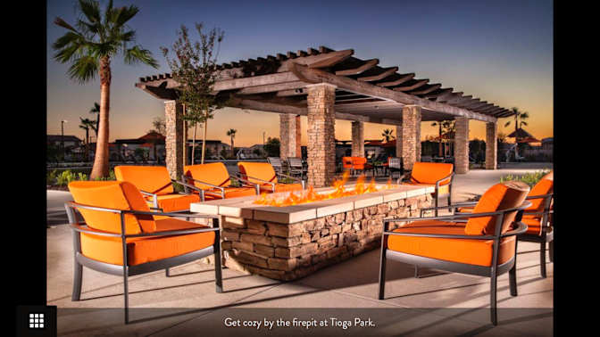 Damien D's room