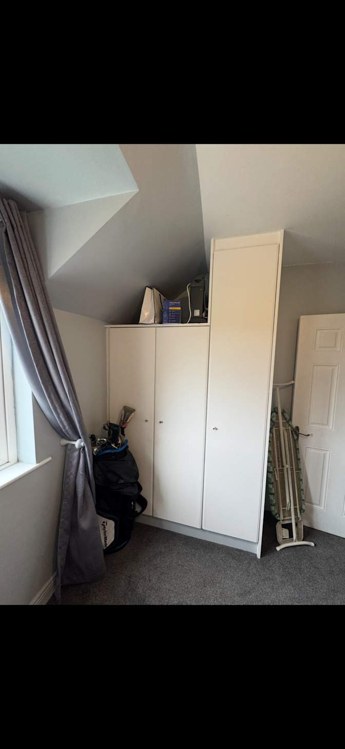 Dan's room