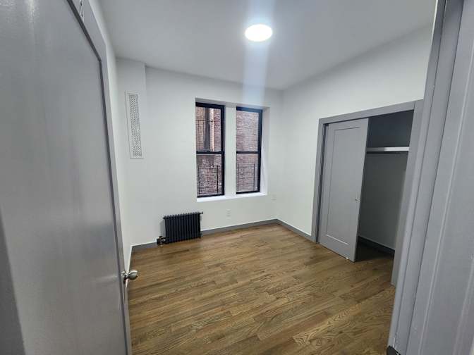 Sherif's room